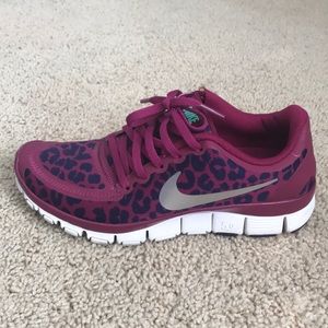 Women’s Nike free 5.0